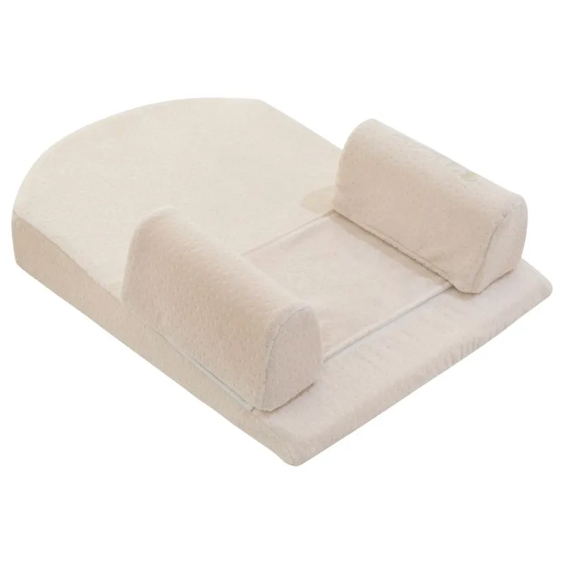 Kikkaboo babapoziciónáló reflux ellen memóriahabos hipoallergén bársony 51x36x15cm bézs